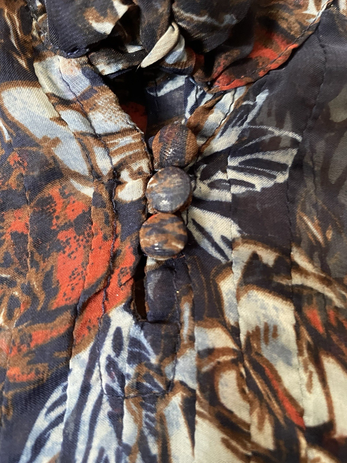 Falls Creek Pleated Floral Blouse Sz L Beige Red Sheer Front Tie 3/4 Sleeve Boho