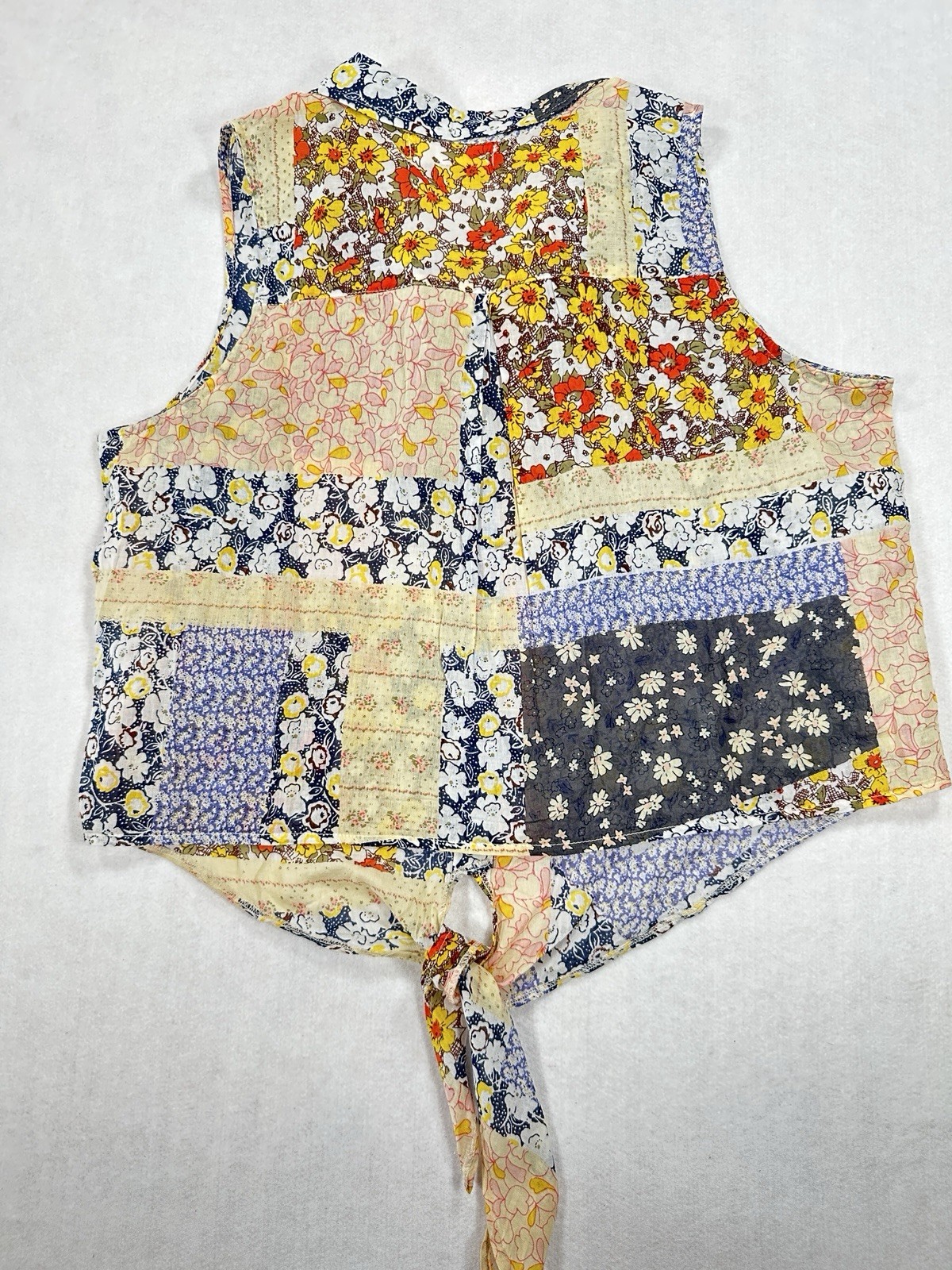 Natural Life Patchwork Button Up Blouse Tie Front Multicolor Floral Womens M