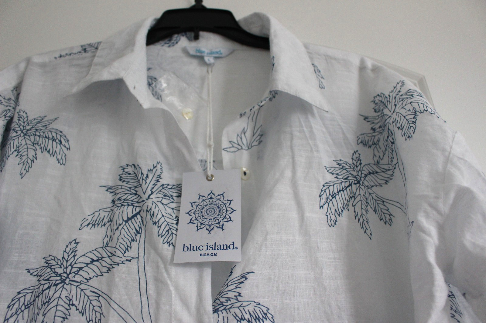 Blue Island Beach Long Sleeve Shirt L White Blue Palm Tree Embroidered Cover Up