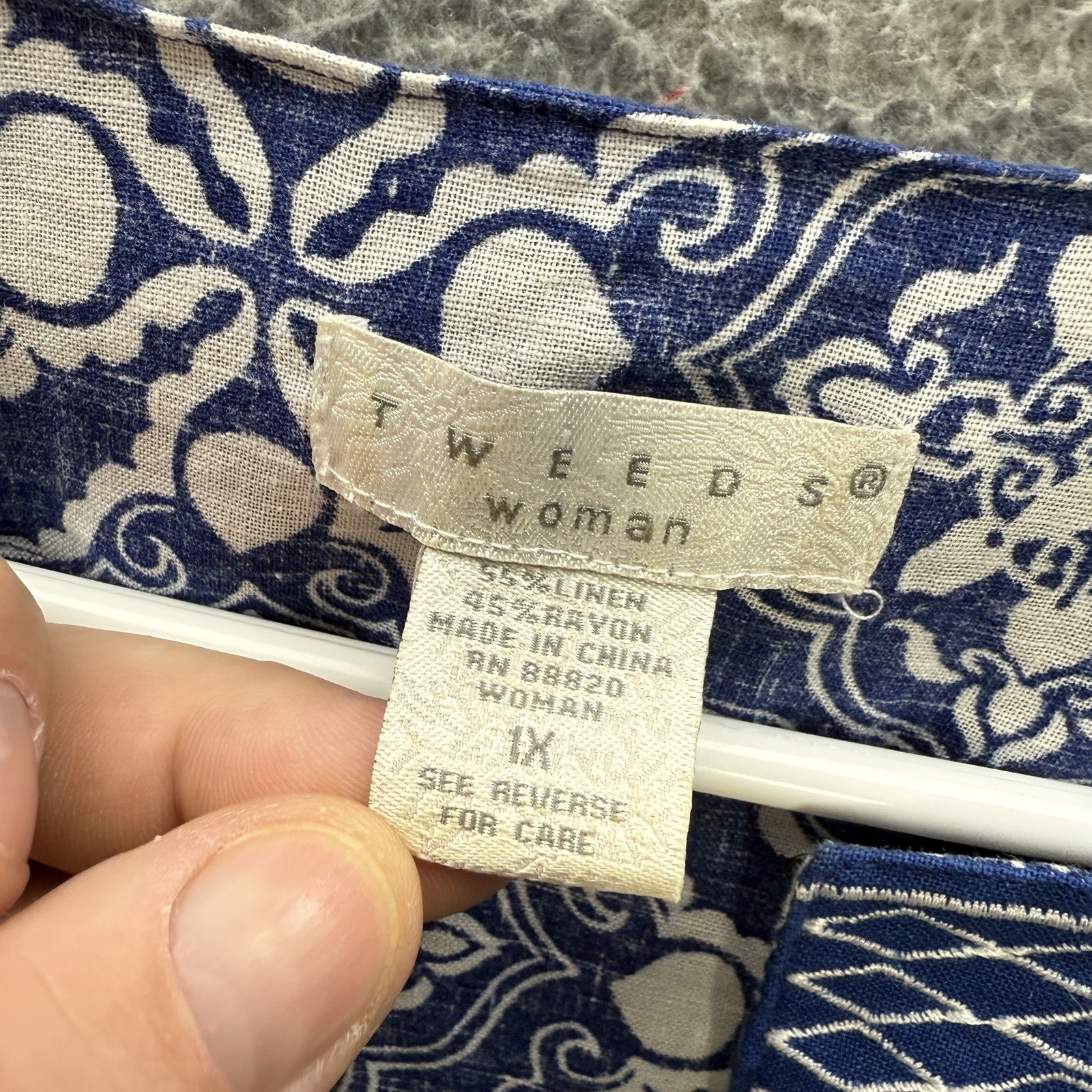 Tweeds Shirt Womens 1X Blue White Geometric Embroidered Linen Blend Coastal