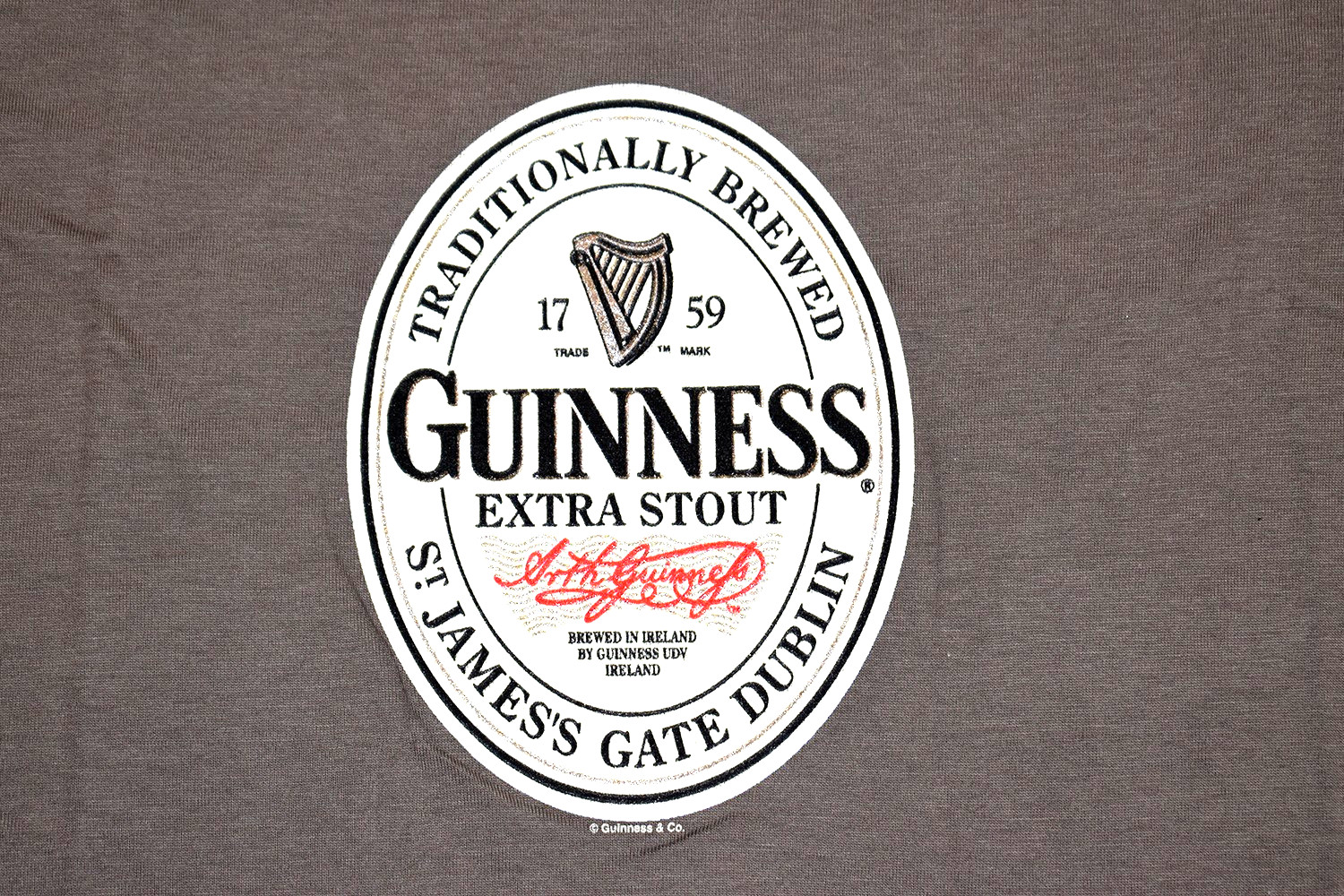 NEW Guinness beer t shirt women’s brown harp cap sleeve logo L