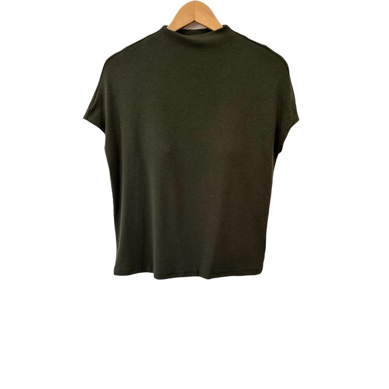 OGL Litewarm Essential Mock Neck Bra Top M olive green short sleeve stretch NWT