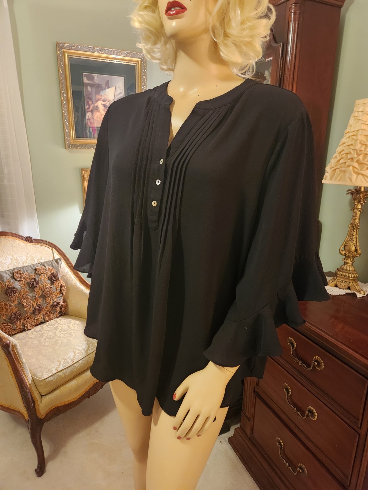 GiGiO Plus Black Tunic Blouse size 1XL Ruffle Sleeves