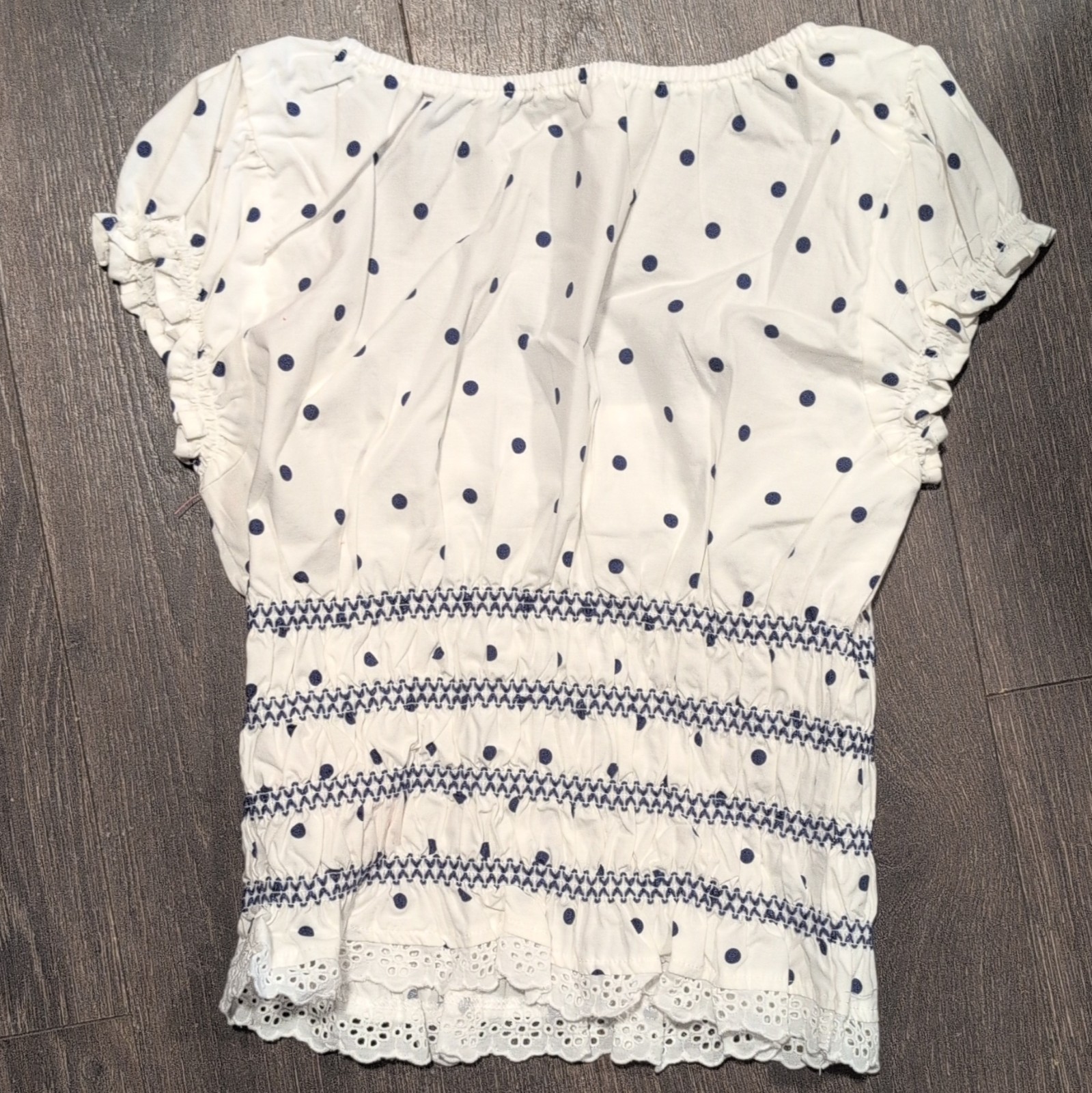 Millie Bobby Brown Women’s S White/Blue Polka Dot Square Neck Puff Sleeve Blouse