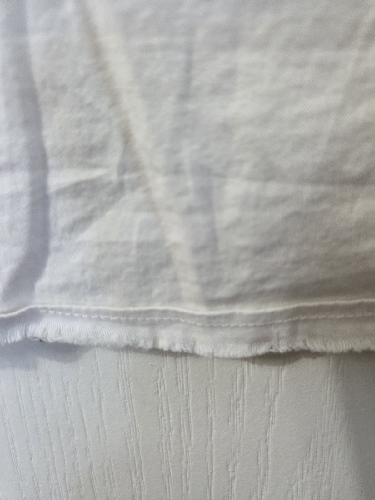 Vince White Cotton Silk Blend Raw Hem Mandarin Collar Long Sleeve Blouse, Medium