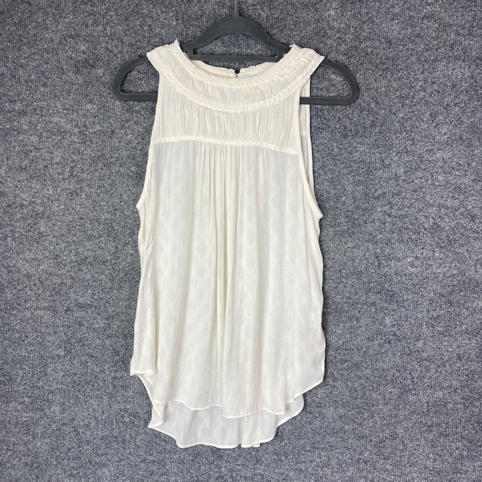 Maeve by Anthropologie White Ruffled Neck Sleeveless Blouse Top Size 6