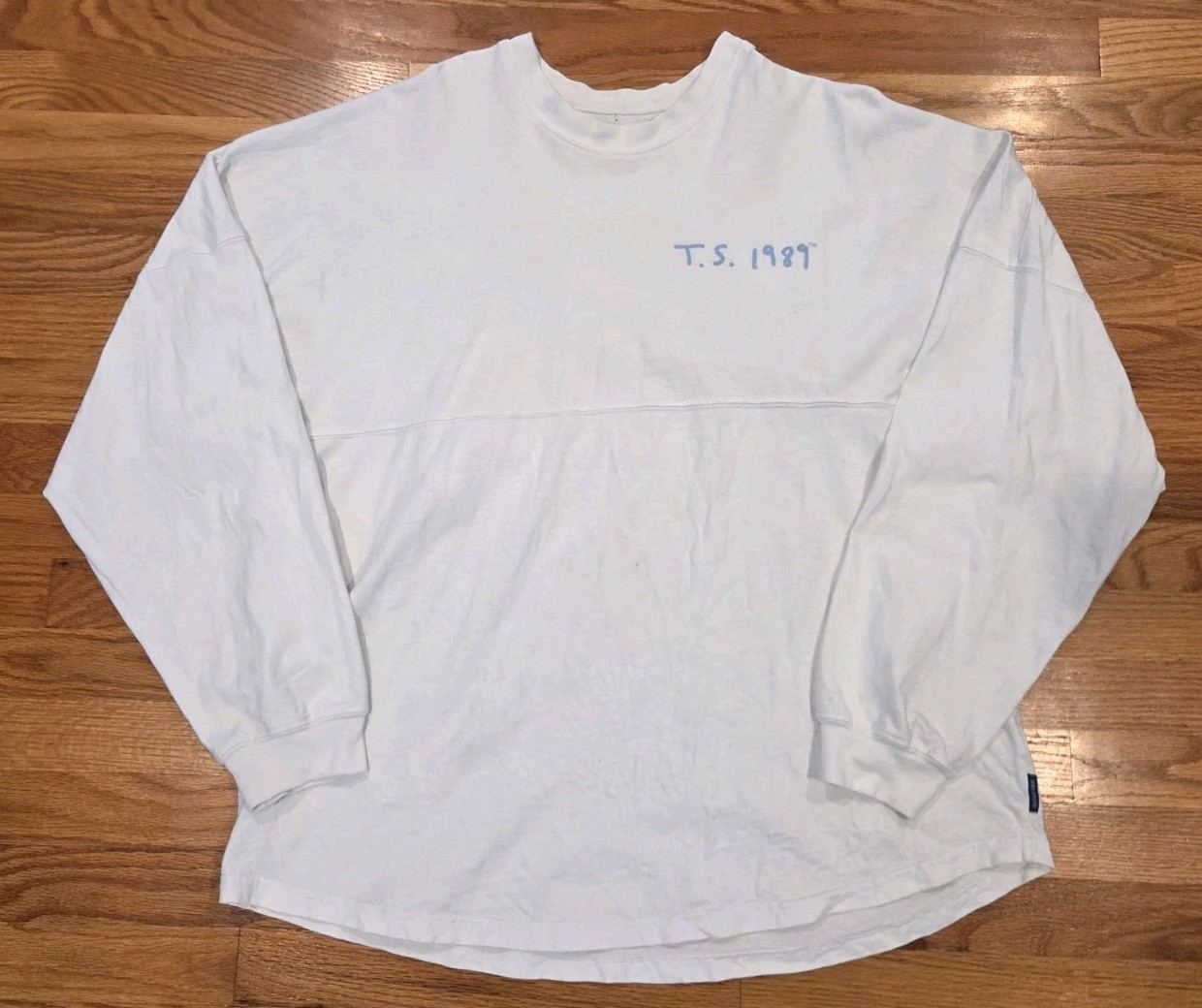 Taylor Swift 1989 Spirit Jersey XL Double Sided Used White Long Sleeve Shirt T.S