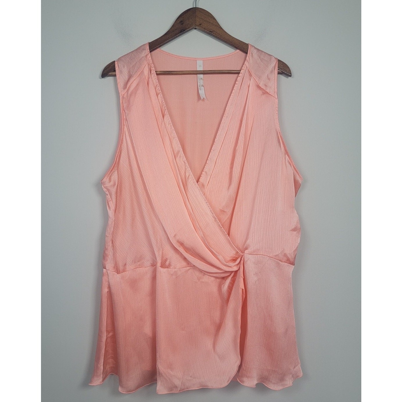 Melissa McCarthy Seven7 Womens 3X Faux Wrap Drapey Sleeveless Top Coral