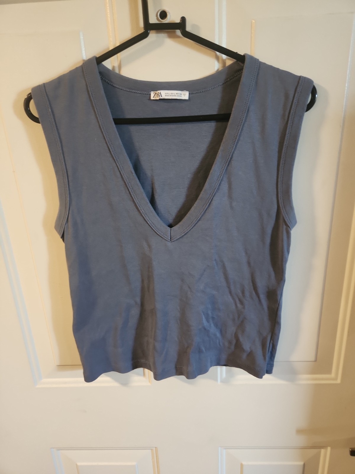Zara Womens Sz L Bluish Gray Sleeveless V-Neck Tank Top Vest