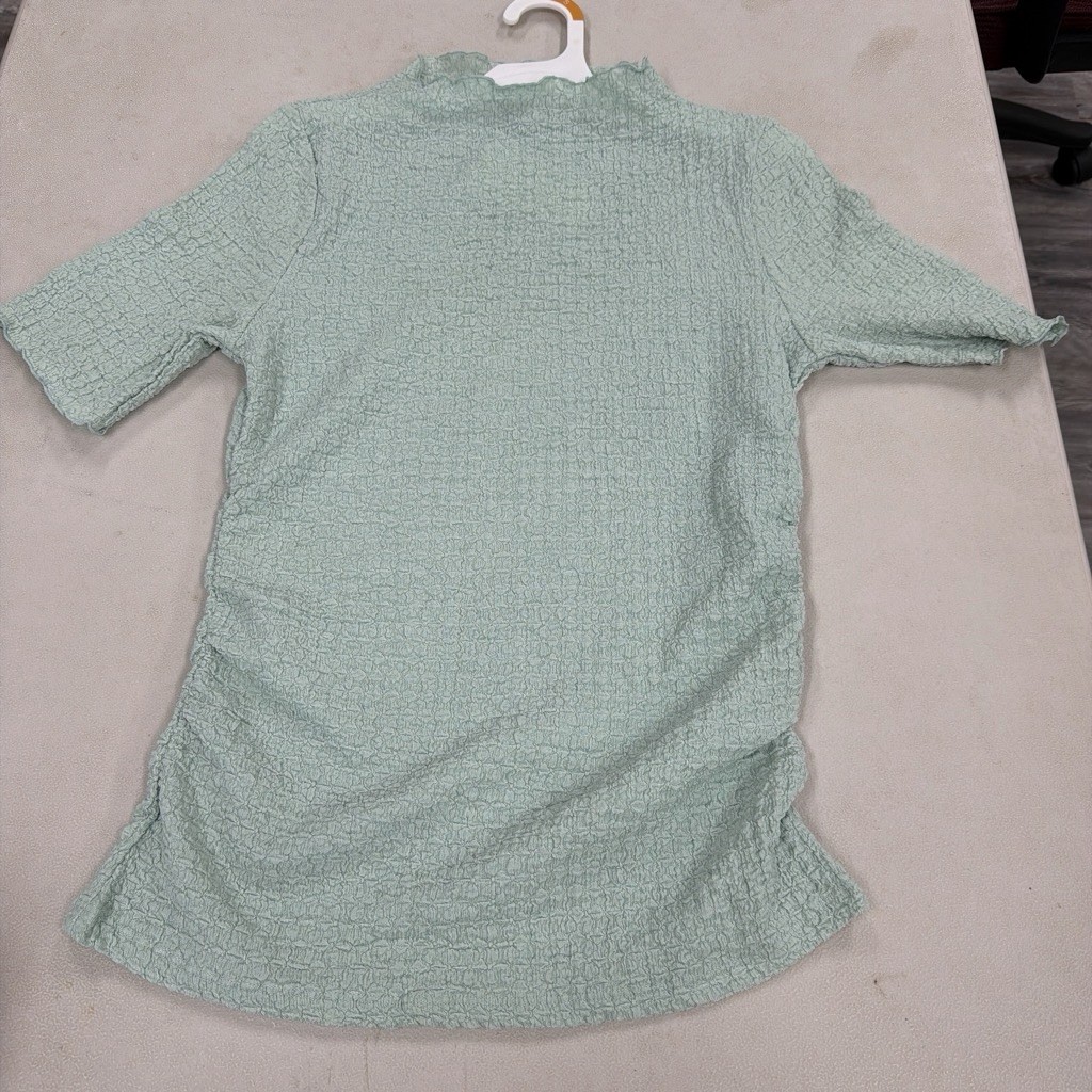 A New Day Women’s S Light Green Knit Solid Short Sleeve Crew Neck Smocked Top