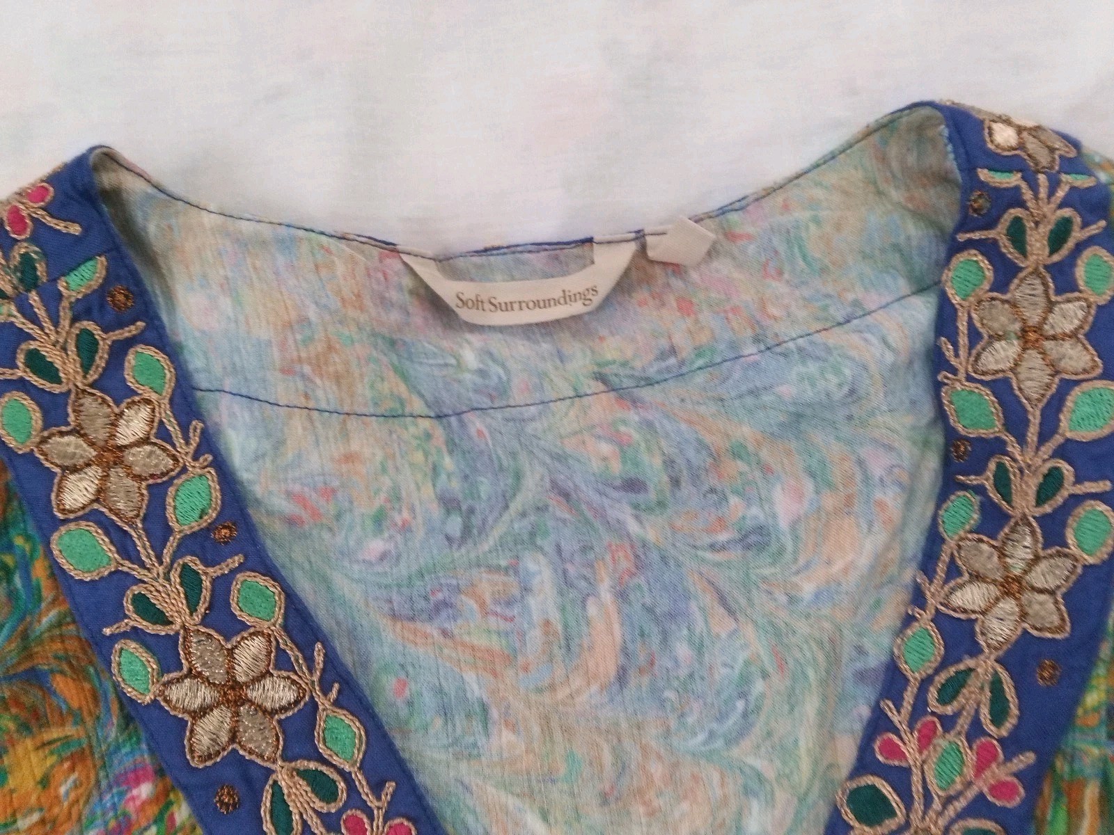 Soft Surroundings Floral Embroidered Kimono Cardigan Boho Open Front Side Slit L