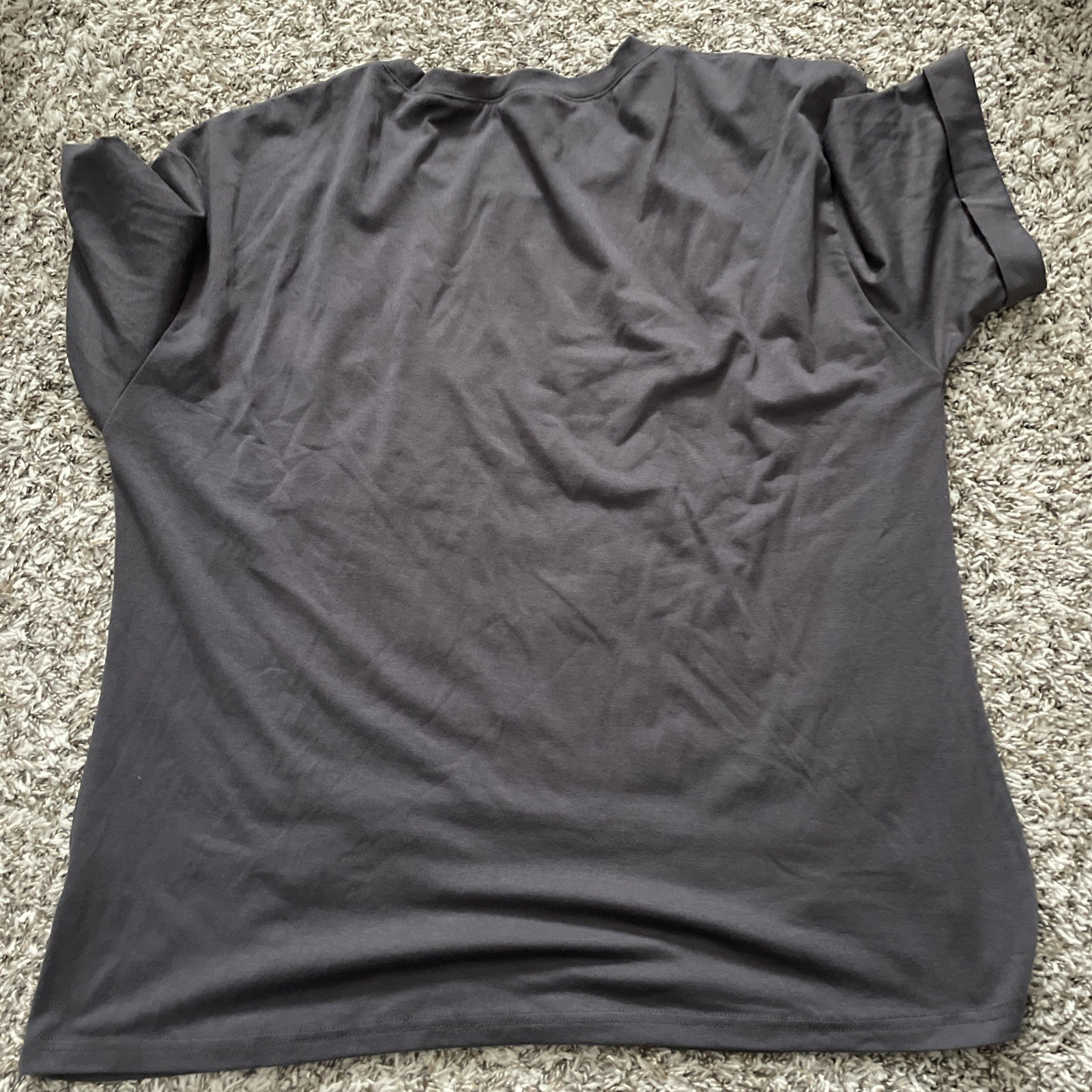 XIEERDUO Women’s Gray Short Sleeve Shirt Size XL Front Pocket Plain Casual