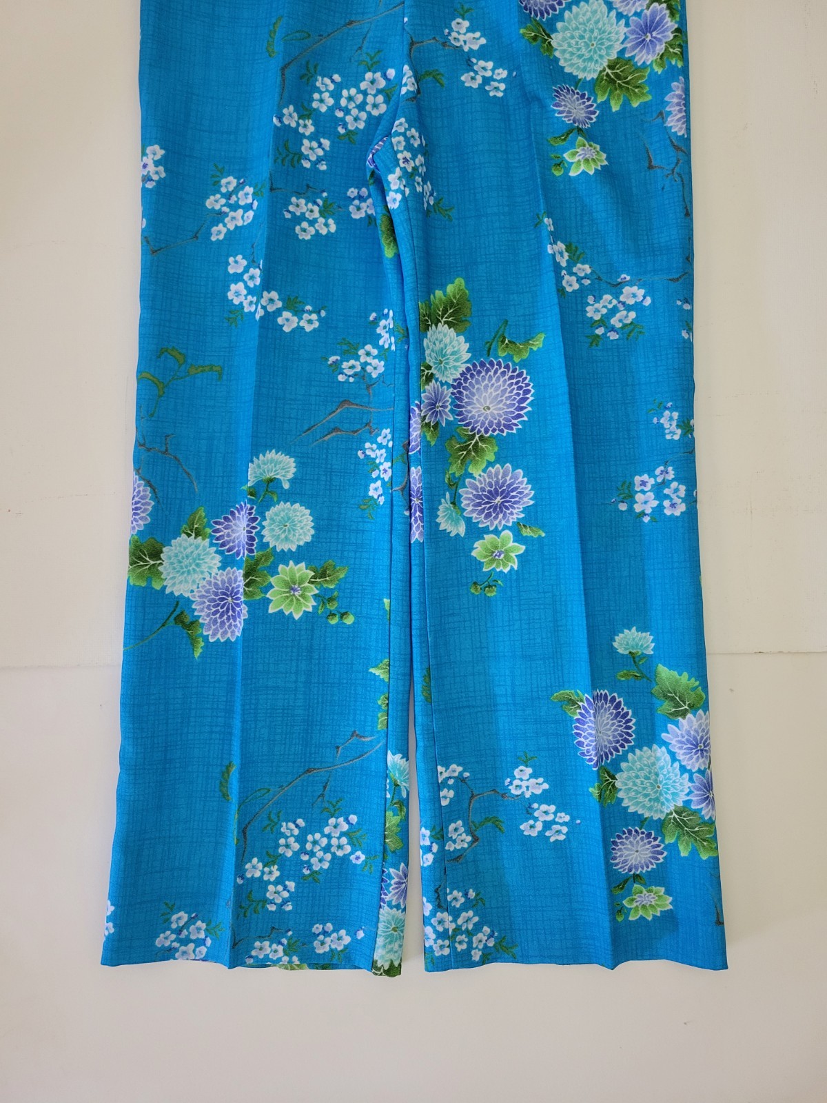 Vintage 1970s Liberty House of Hawaii Mandarin Collar Button Knot Blouse Pants