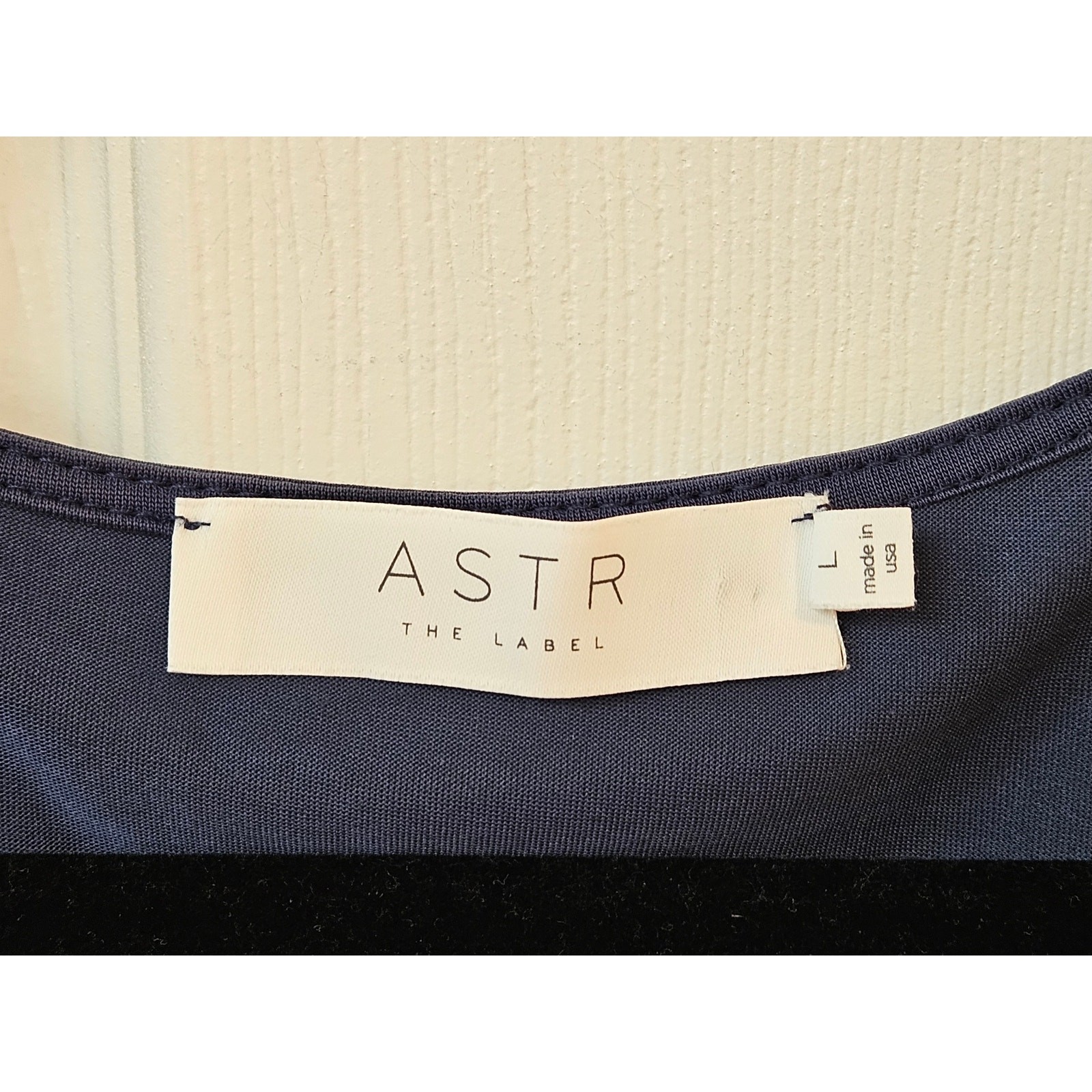 ASTR The Label Blue Modal Blend Front Tie Knot Long Sleeve Top Women’s L USA