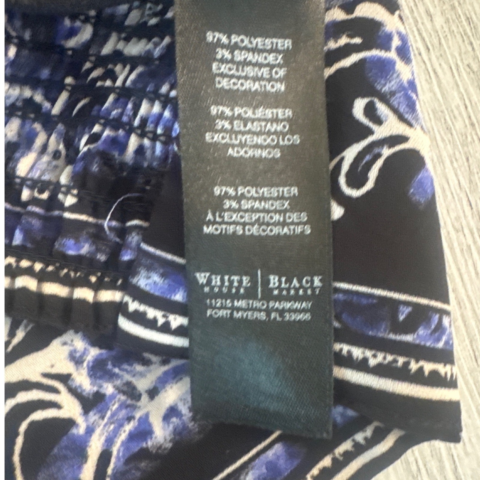 White House Black Market Blue Black Baroque Print Surplice Blouse Top Size 6