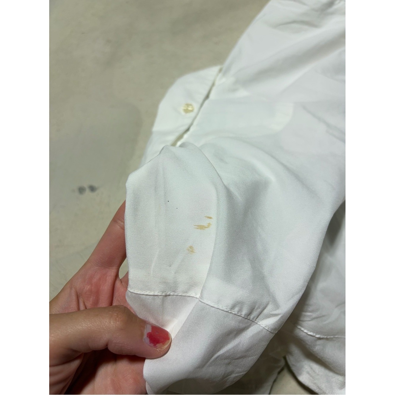 Merrell White Short-Sleeve Button-Down Shirt Ophelia medium