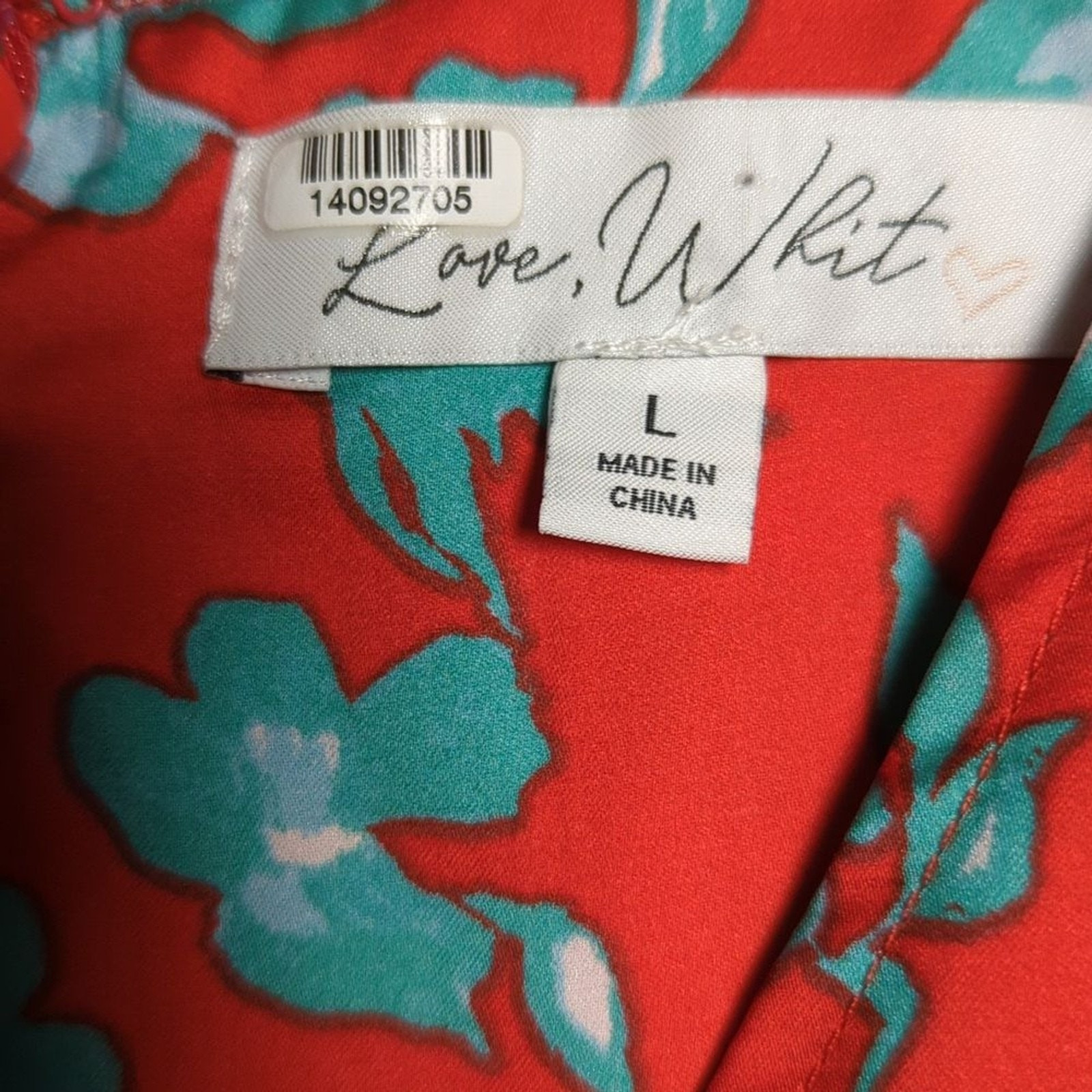 Love Whit Women’s L Crop Top Red Floral Satin Twist Front Long Sleeve NWT