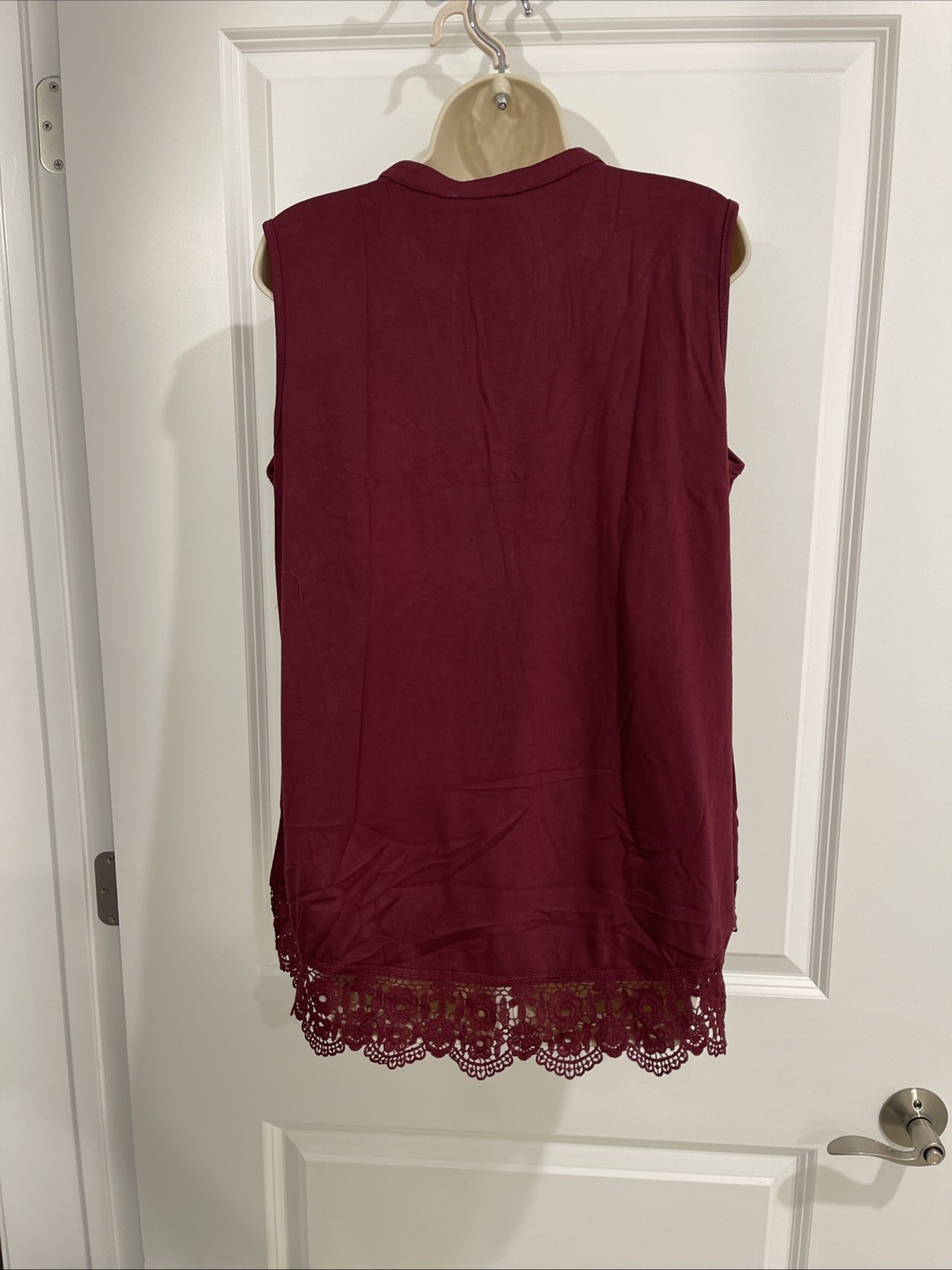 Mirol Size L Dark Red Lace Trim Top Sleevelss Cotton Blend Henley