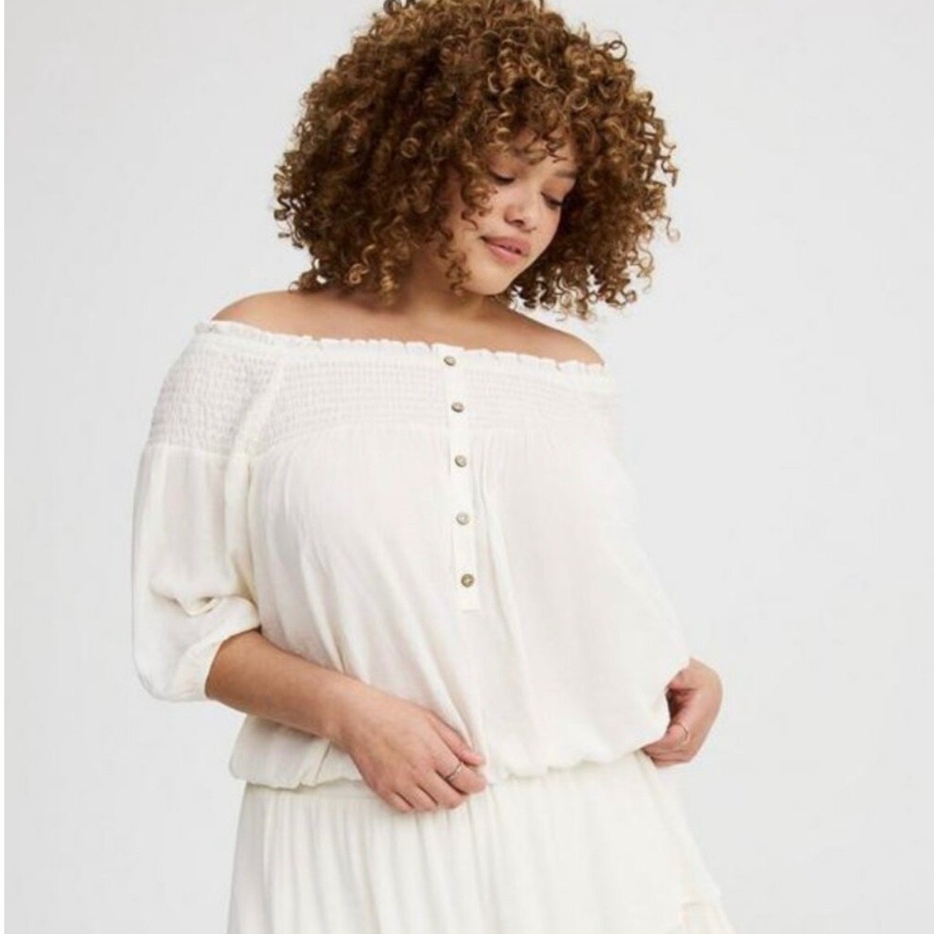 Torrid Crinkled Gauze Off Shoulder Top Womens 0 Whisper White Smocked Boho NWT