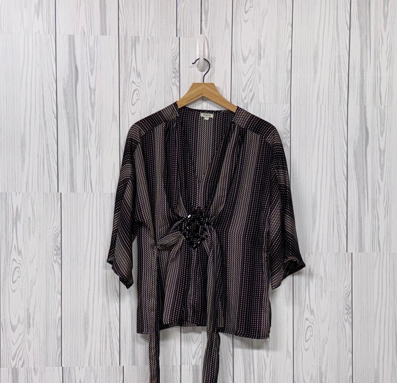 Agora top womens size medium black long sleeve patterned pullover blouse