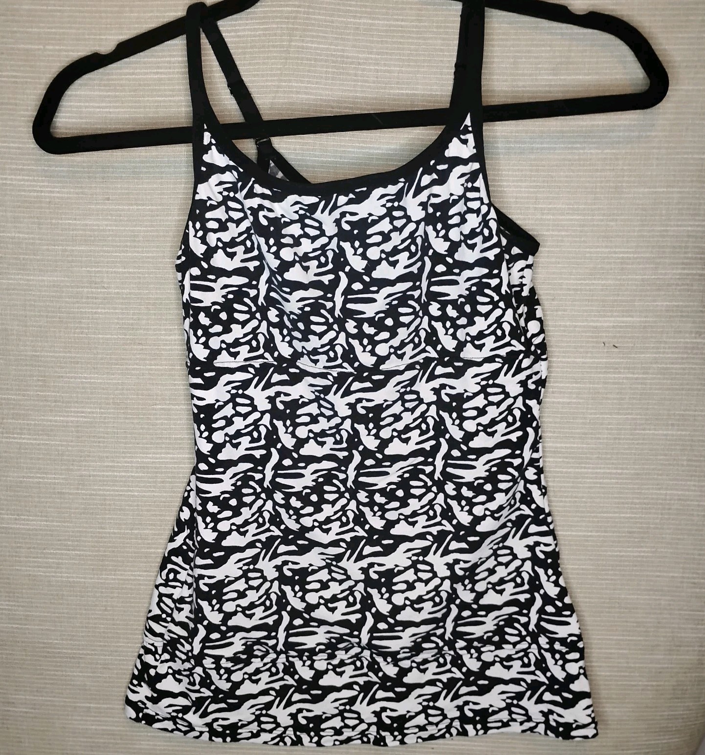 Flexees Womens S Camisole Tank Top Activewear Slim Shaping Stretch Adjust Strap