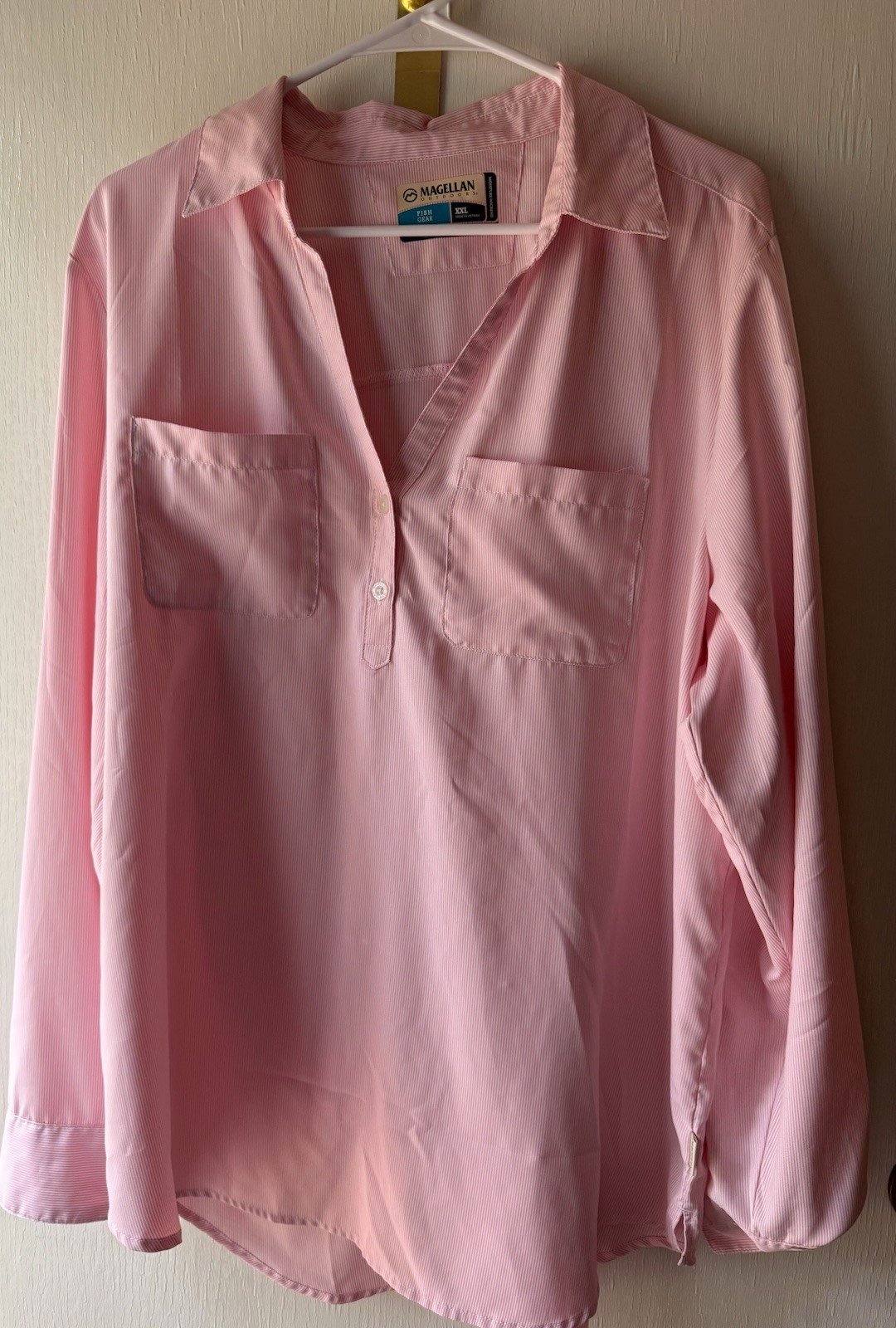 Magellan Outdoors Fish Gear Moisture Wicking Womens XXL Pink/White Striped Shirt