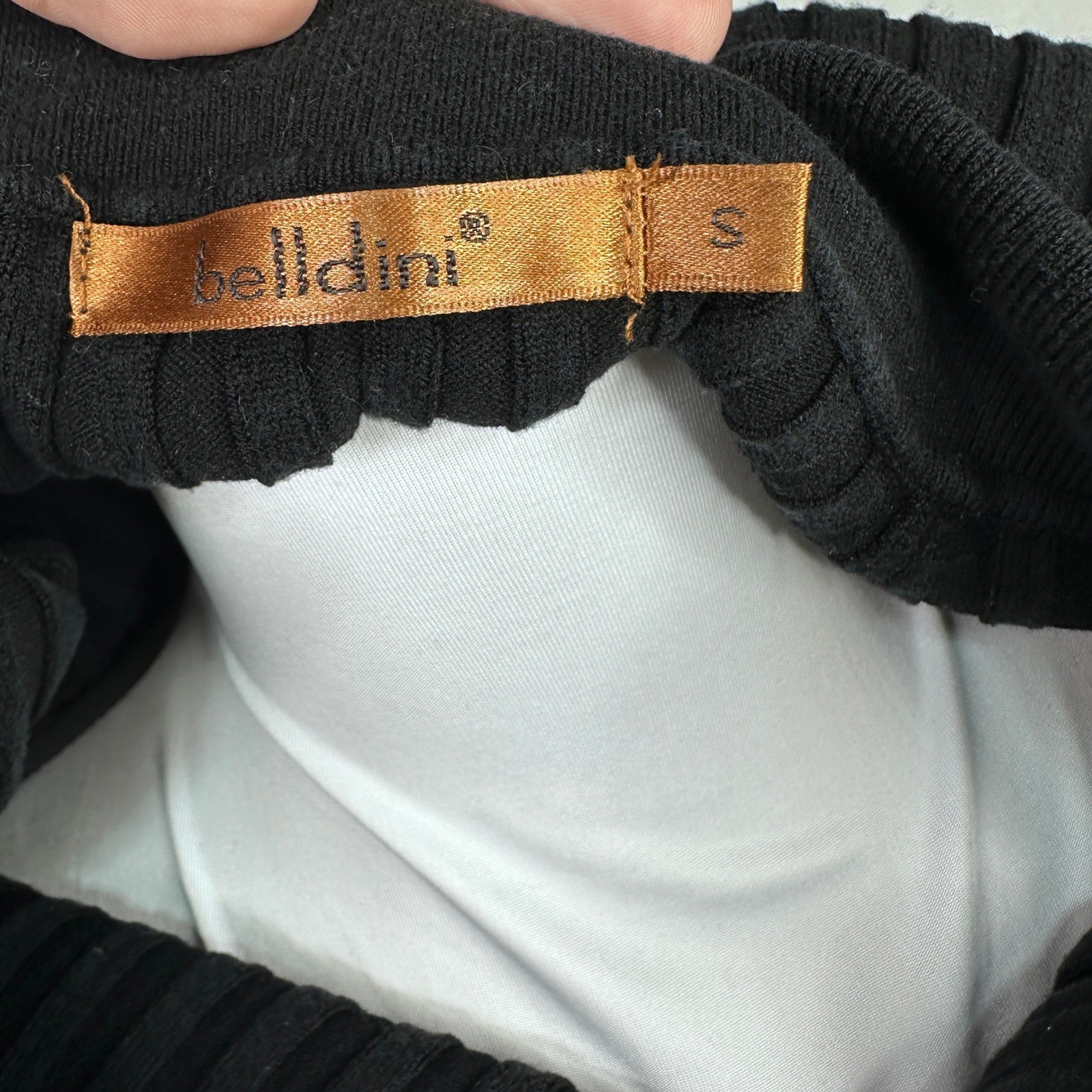 Vintage Belldini Black Silk Blend Ribbed Rhinestone Zip Collar Top Womens Small