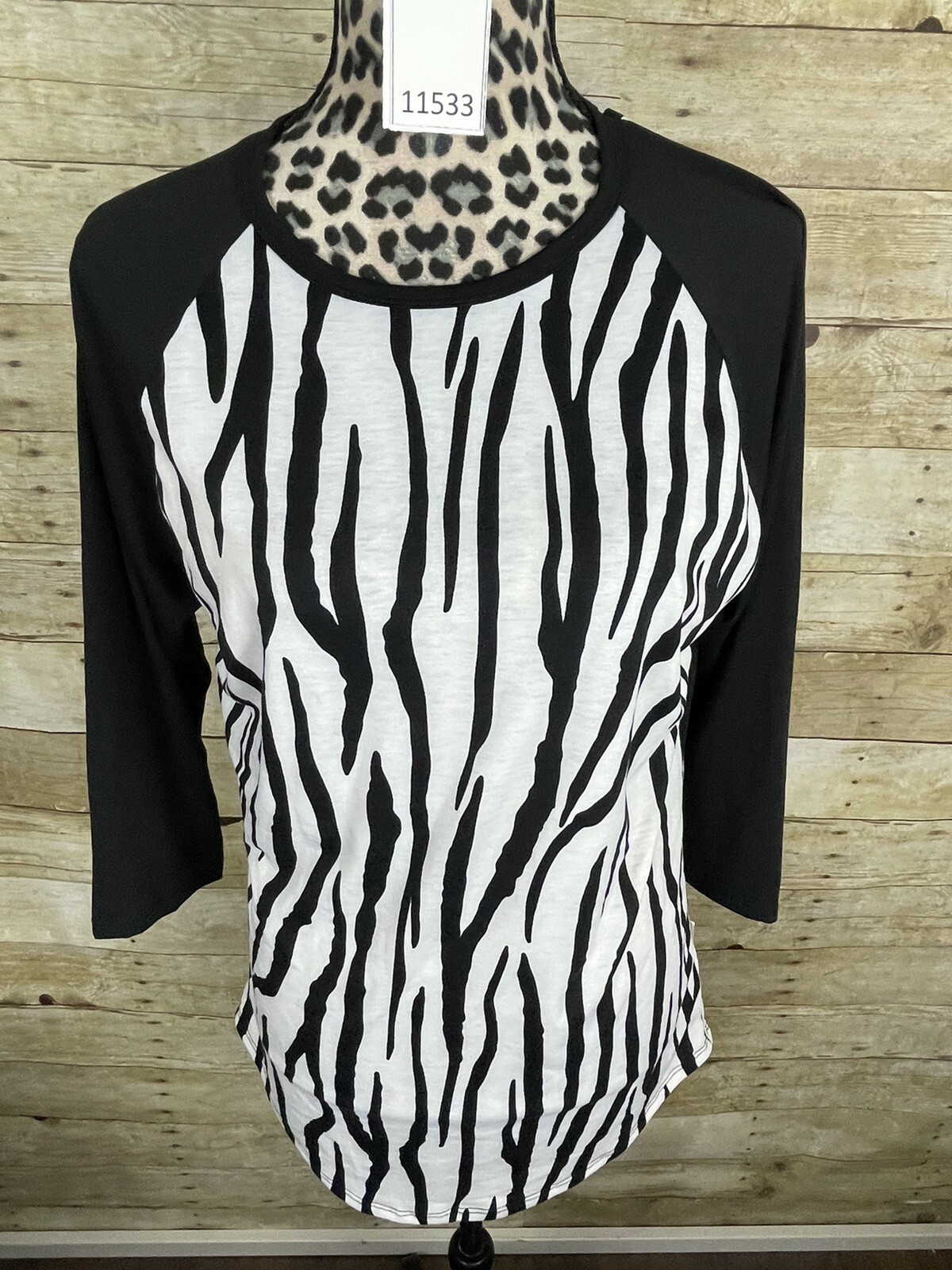 LuLaRoe Size S NEW NWT Randy Baseball Raglan, Scoop Neck, Mid Length Sleeves