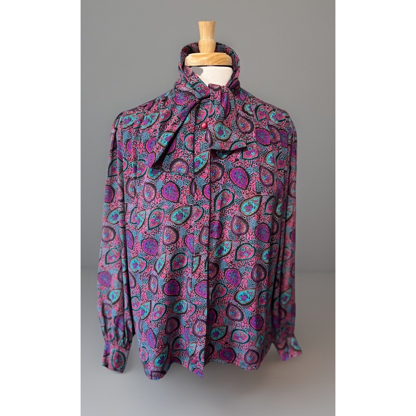 Koret Vintage 80s Satin PussyBow Blouse Women 12 Career Chic Secretary Top