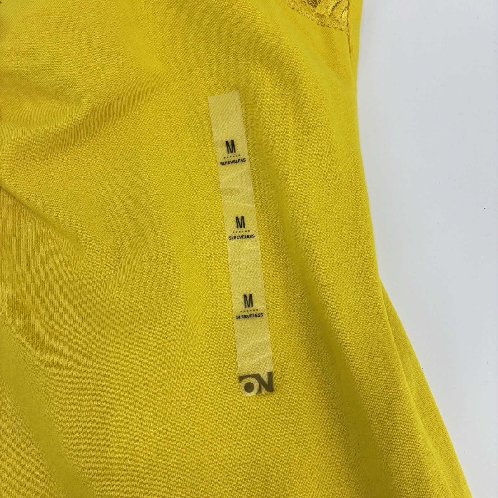Old Navy Y2K Lace Trim Camisole Tank Top Spaghetti Strap Lace Medium Yellow NWT