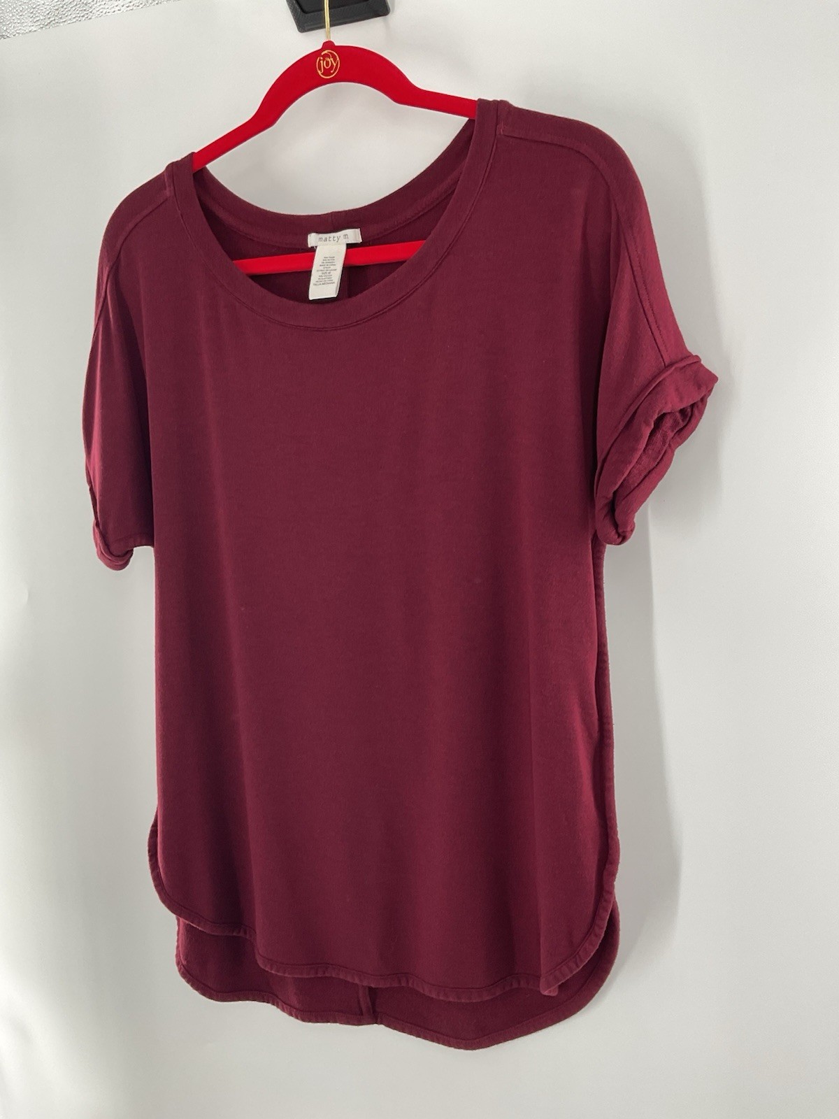 Marty M Women’s Size Medium High Low T-Shirt Burgundy Round Neck 119