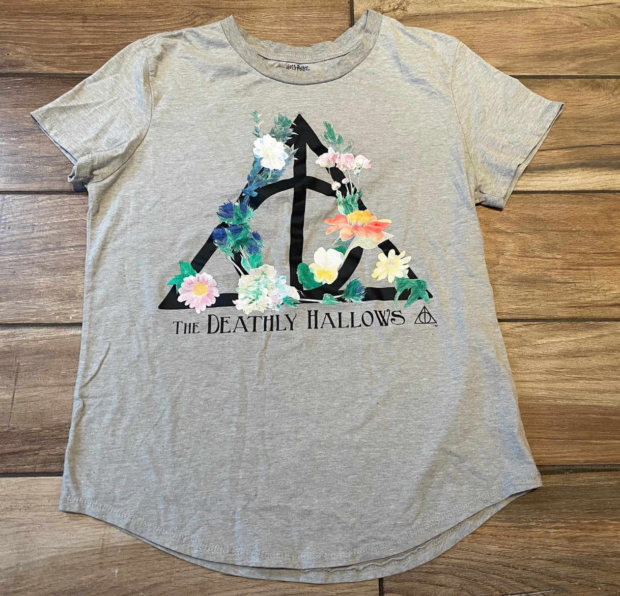Wizarding World of Harry Potter Womens L Grey Floral Deathly Hallows Tee