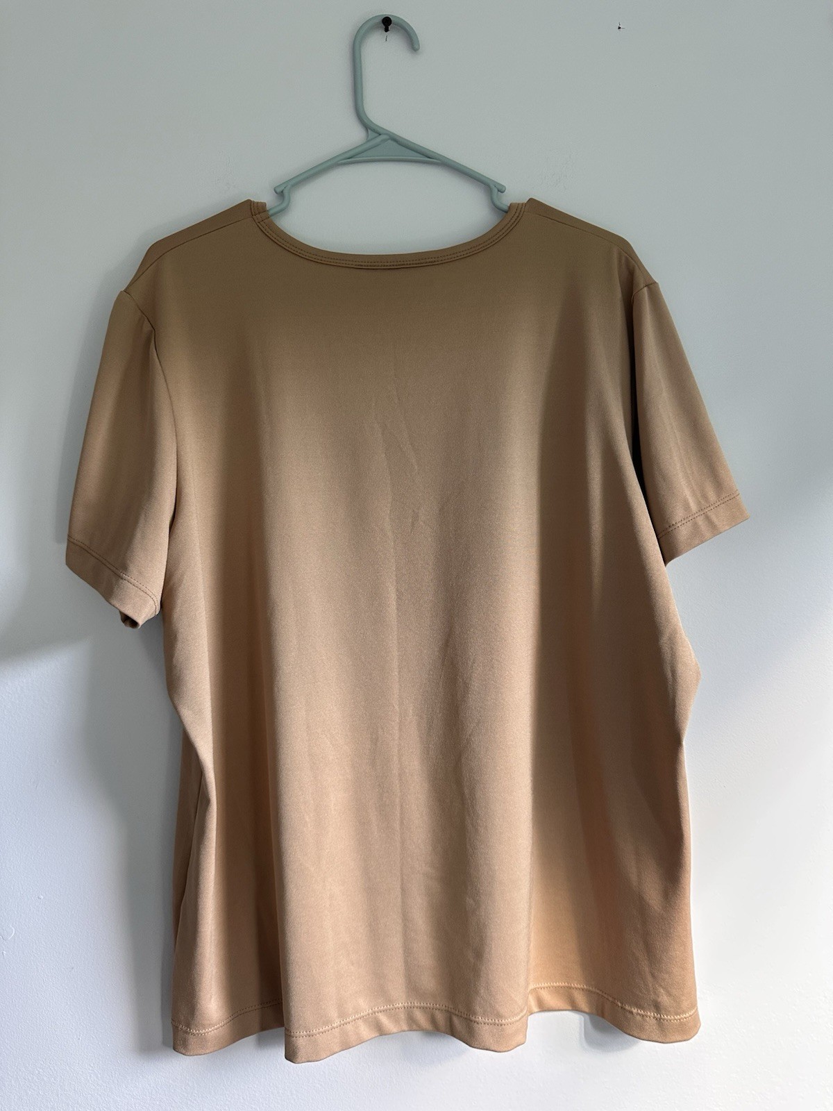 Vintage Susan Graver Style V-Neck Tan Tee Silky Stretch Size 1X
