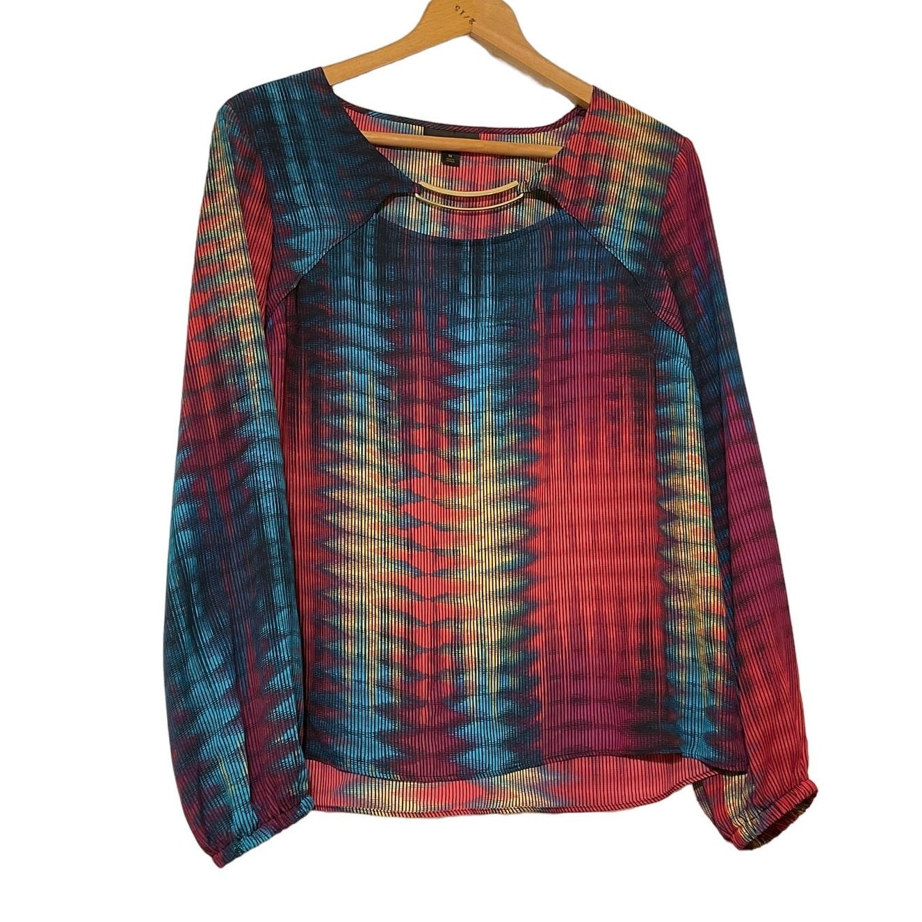 Bold Elements Woman’s Multi Color Polyester Blouse Size Med With Gold Color Bar