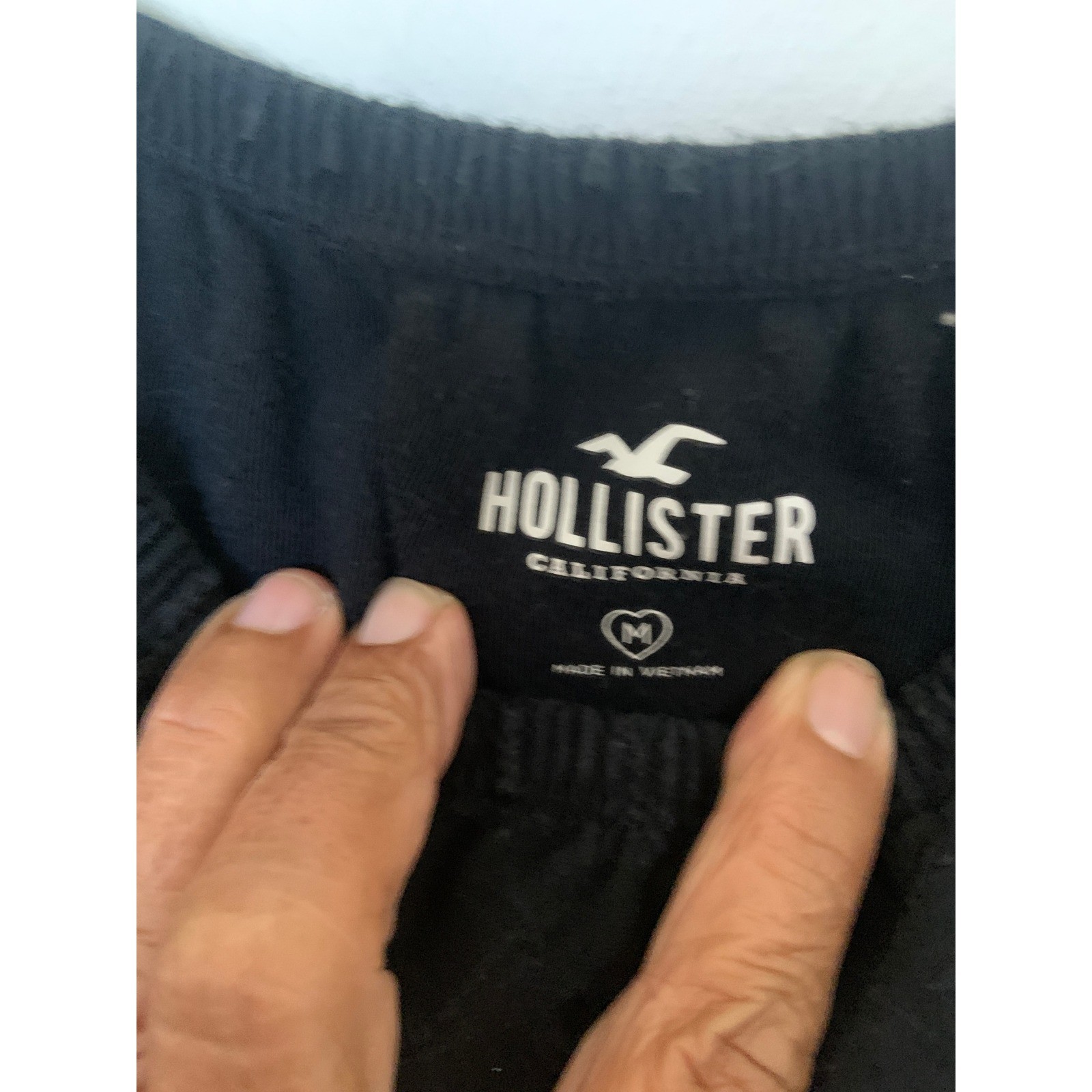 Hollister Eyelet Crop Top Womens Medium Black Excellent Smocked Puff Sleeve