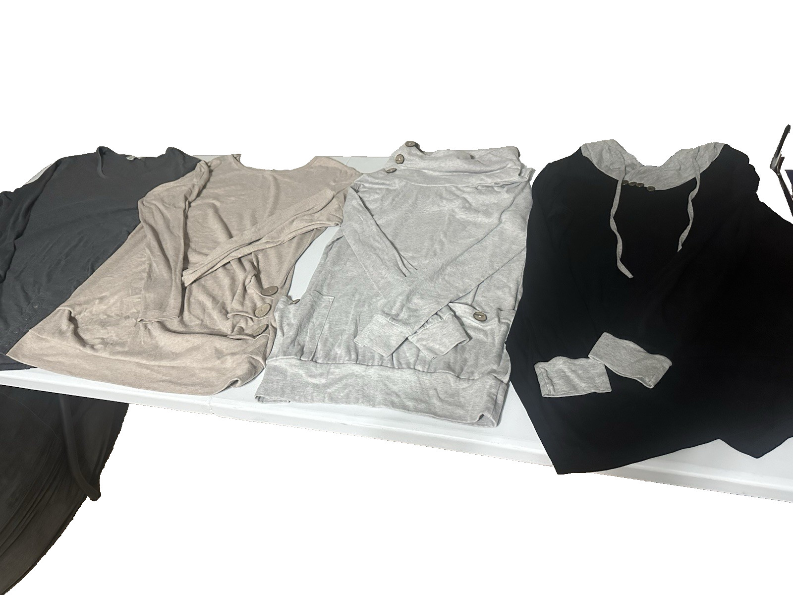 LOT of 4, Women’s Tunic length tops Size Large
