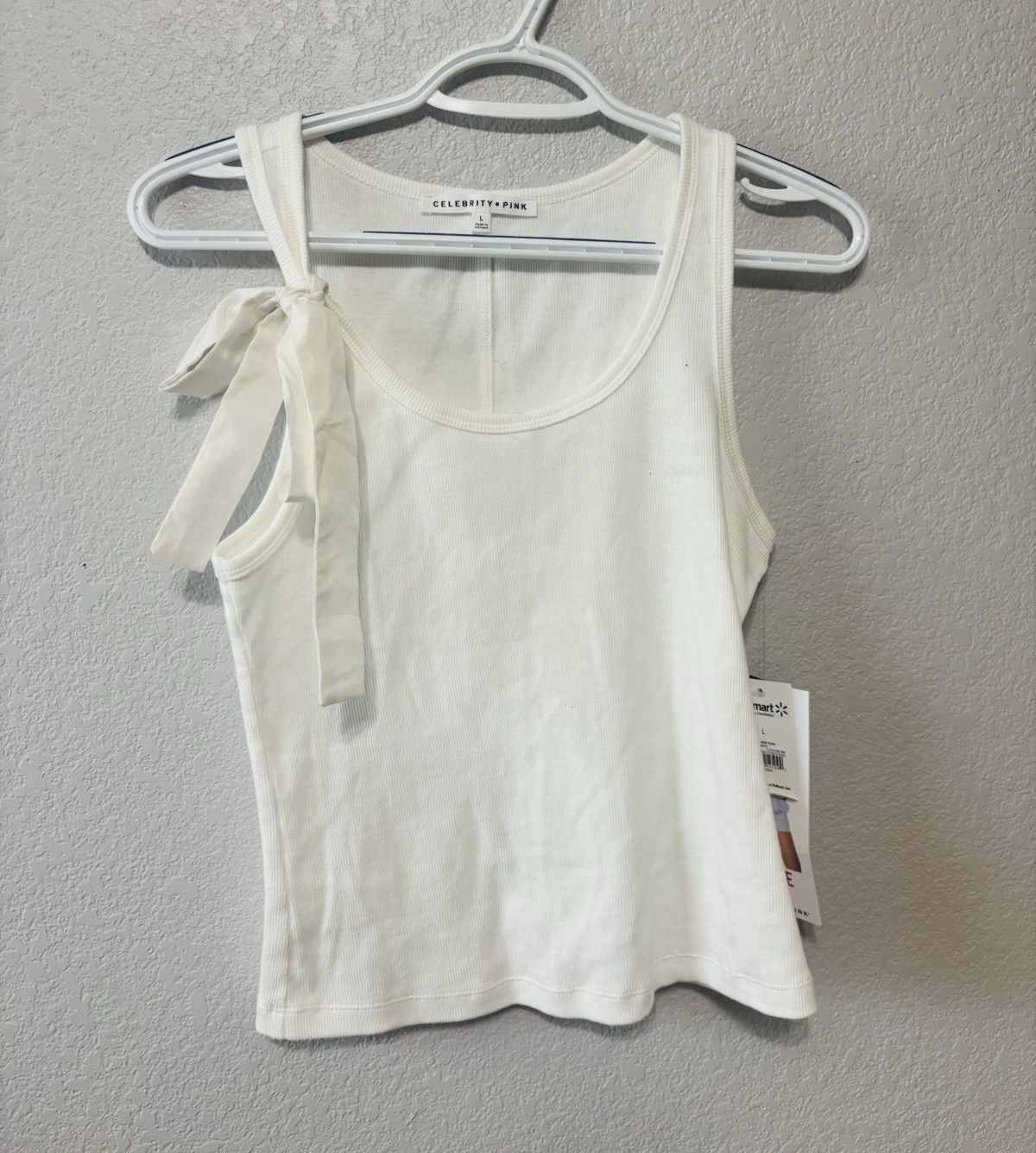 Celebrity Pink Women’s L White Solid Scoop Neck Sleeveless Bow Tank Top
