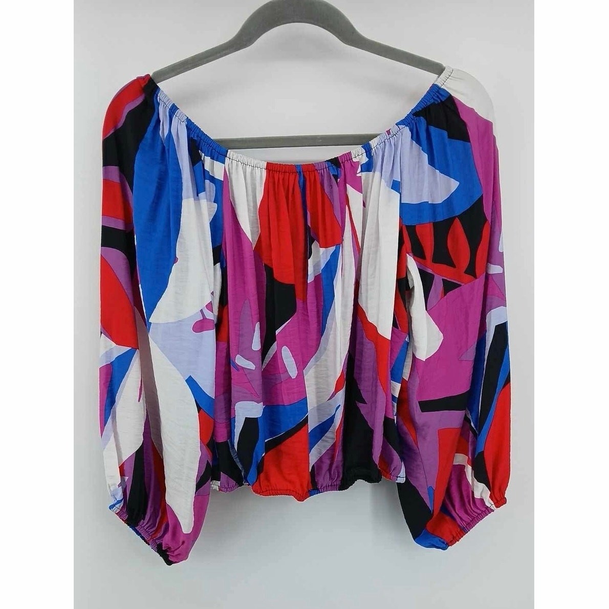 None West off-shoulder blouse, abstract print balloon sleeve crop top