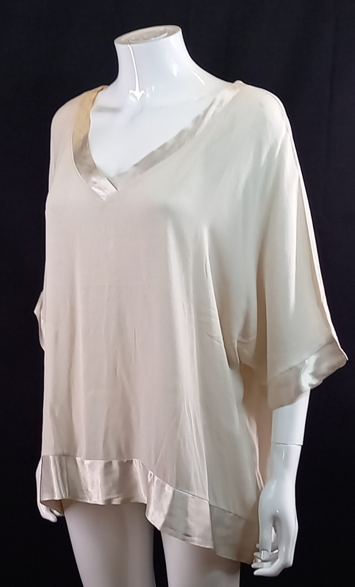 JB Fashion Beige V Neck Satin Trim Ladies Blouse Top 100% Viscose Italy UK 10