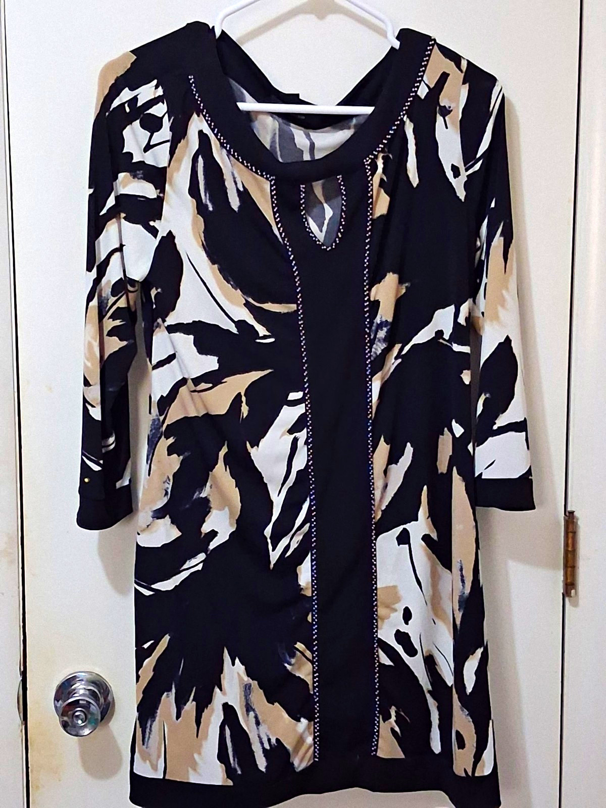 Style & Co. Women’s M Knit Tunic Top Abstract Black/Beige/White 3/4 Scoop