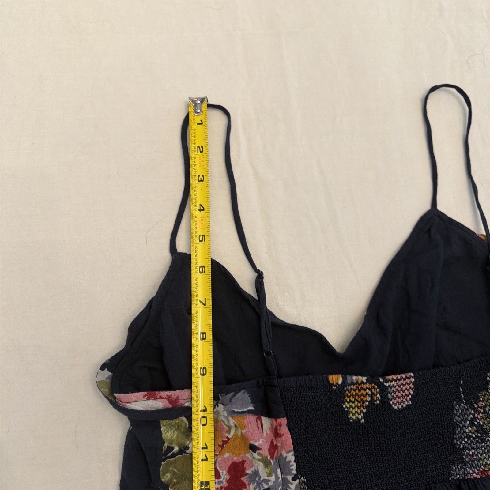 American eagle outfitters 2010s navy blue floral adjustable straps size L women