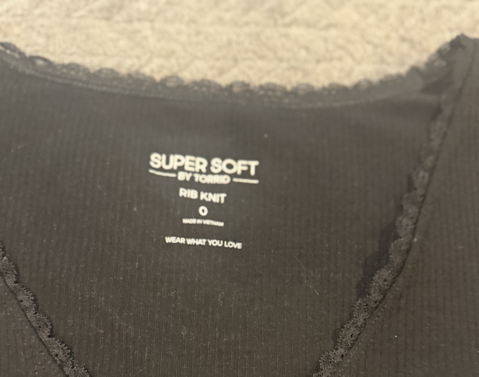 Torrid 0 Top Black Solid Rib Knit V-Neck Short Sleeve Button Lace Trim