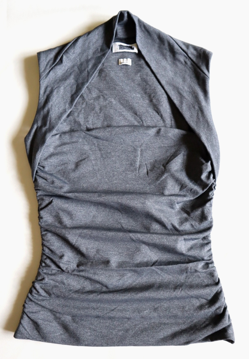 Aritzia Women`s $58 Contour Flourish Top in Heather Charcoal size XS