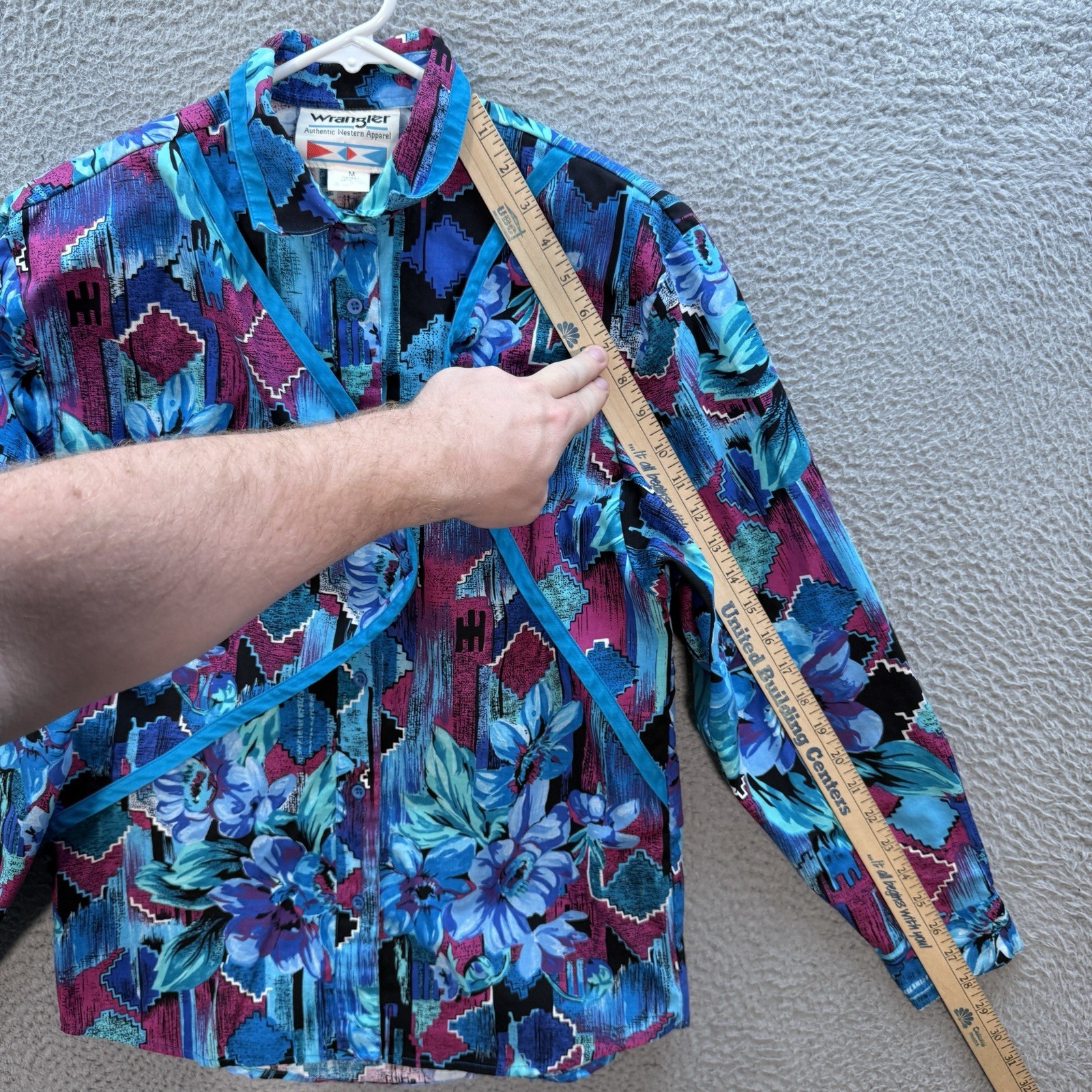 Vintage Wrangler Shirt Womens Medium Multicolor Floral Aztec Western Rodeo 1990s