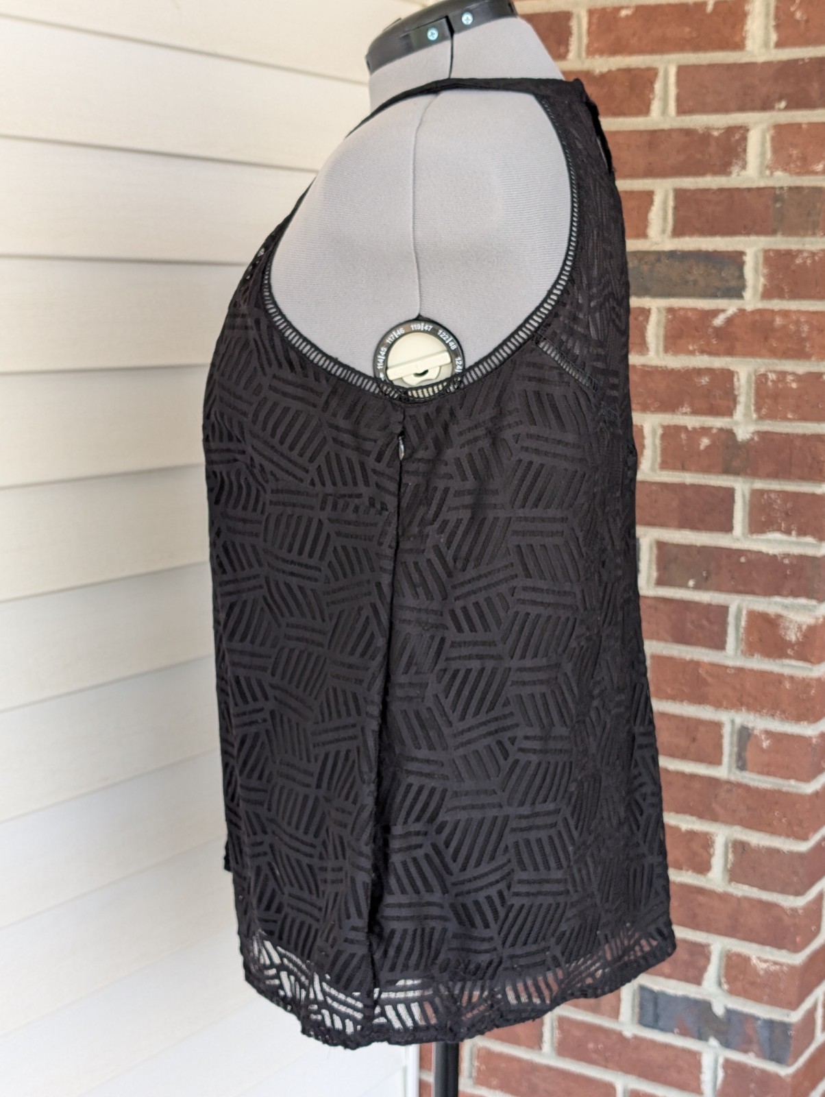Cato Black Tank Size 22/24W Lace Top Beautiful Any Occasion