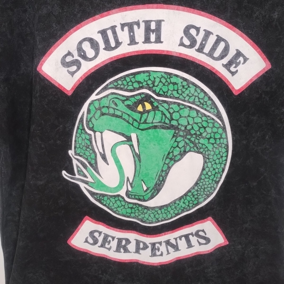 Riverdale TV Show South Side Serpents Black T-shirt Size Large