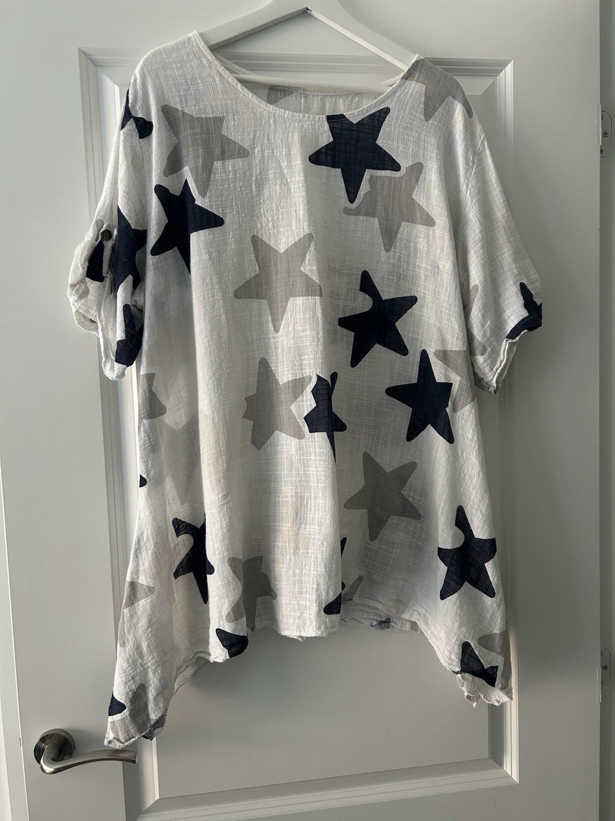 Oversized Star Print Top – Linen/Cotton Blend size 18 -22