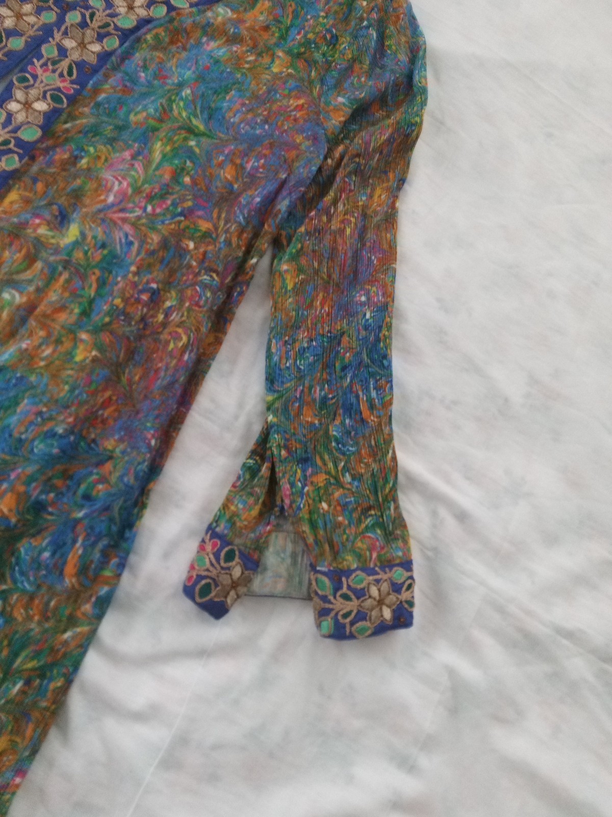 Soft Surroundings Floral Embroidered Kimono Cardigan Boho Open Front Side Slit L