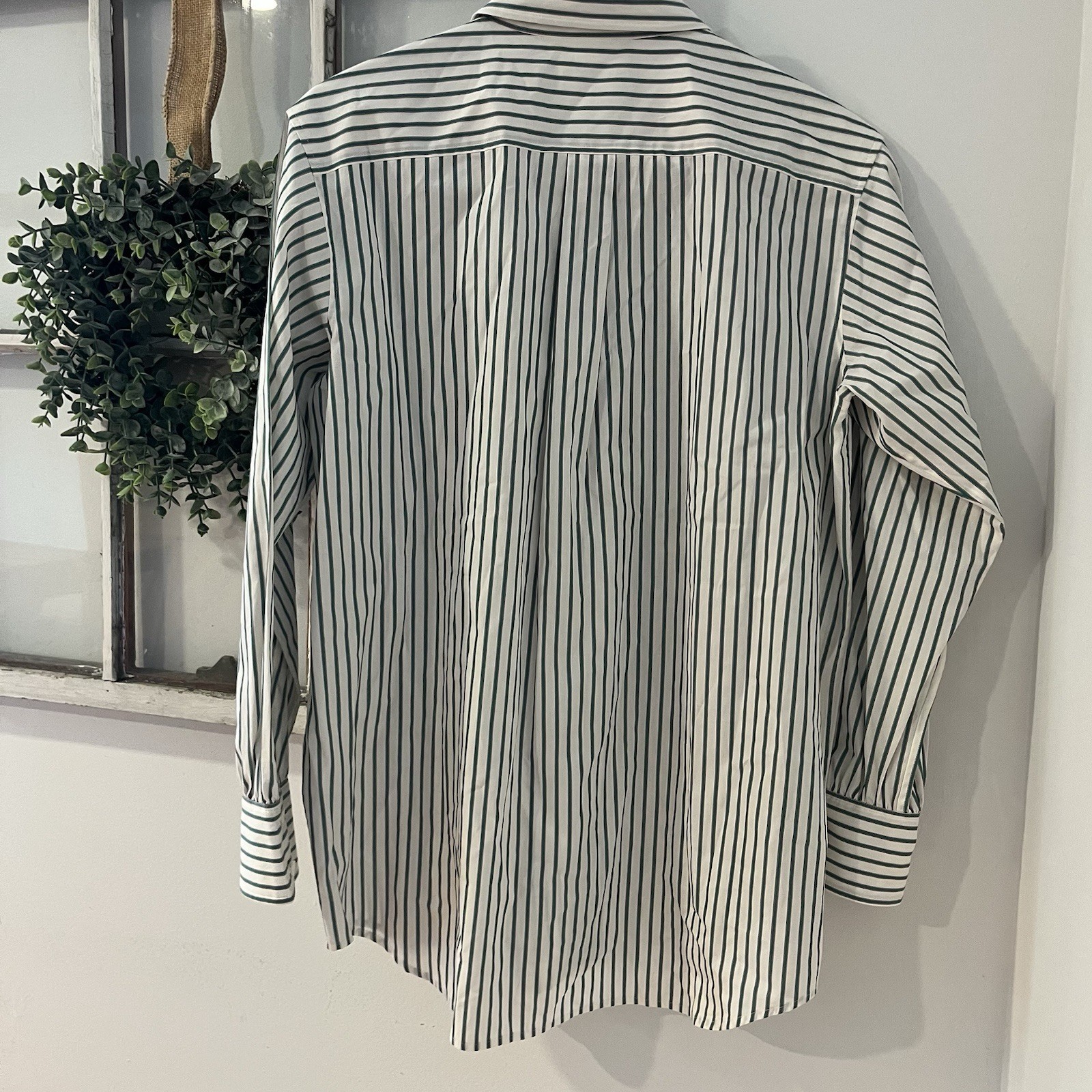 FRAME $298 Striped Cotton Oxford Size Small Pleated Back Pocket
