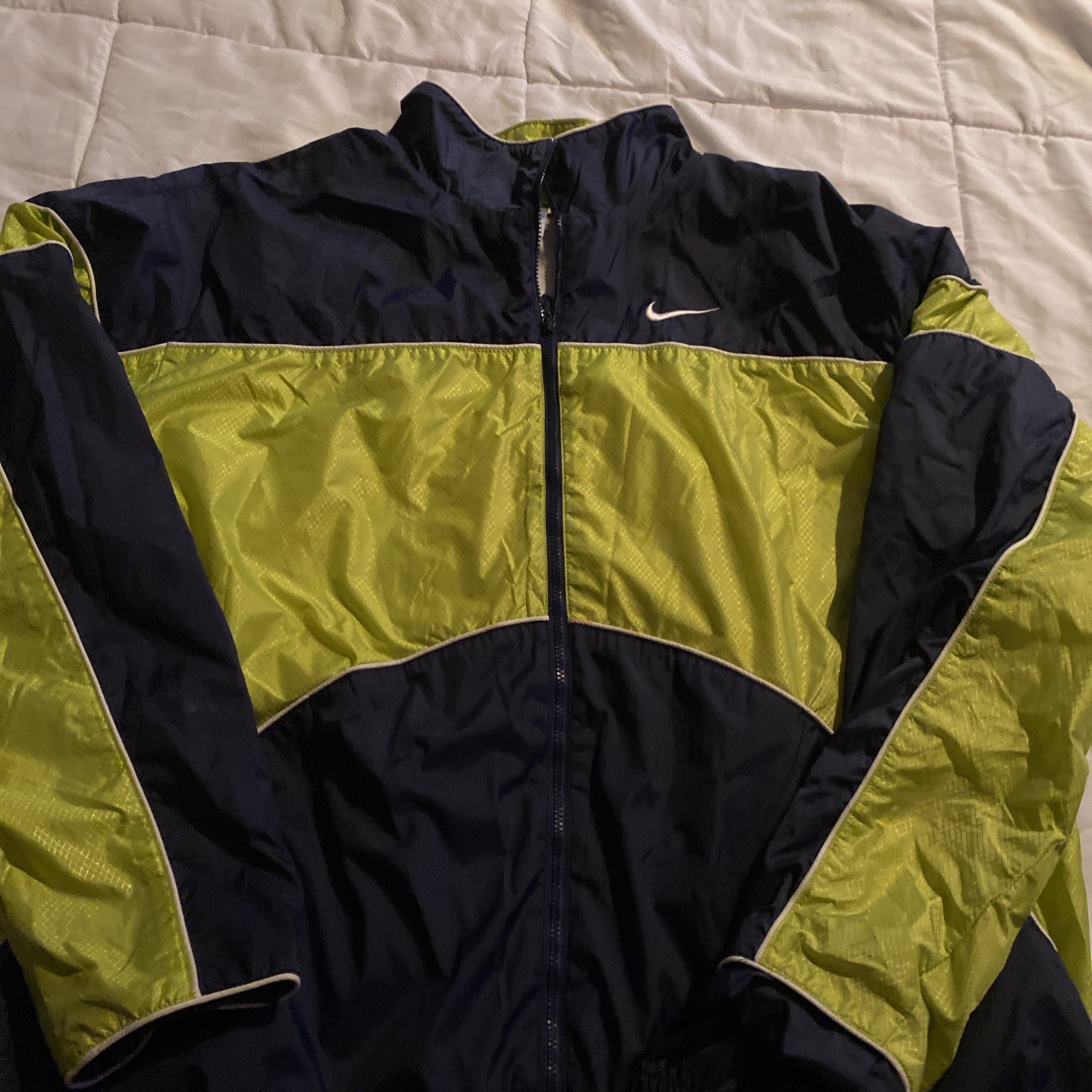 Nike Unisex Windbreaker/Rainjacket Sz X-Large (16-18)